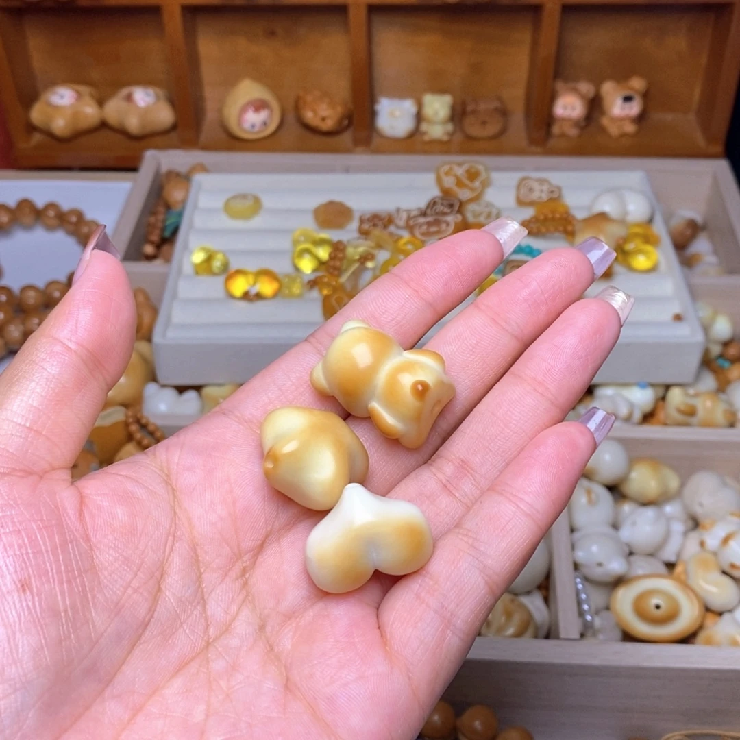 家***财猴头核桃手串爱心 小熊星星