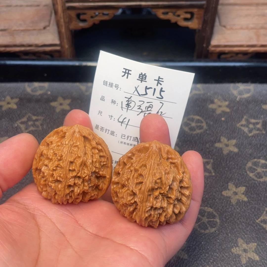 桃核吊坠文玩核桃