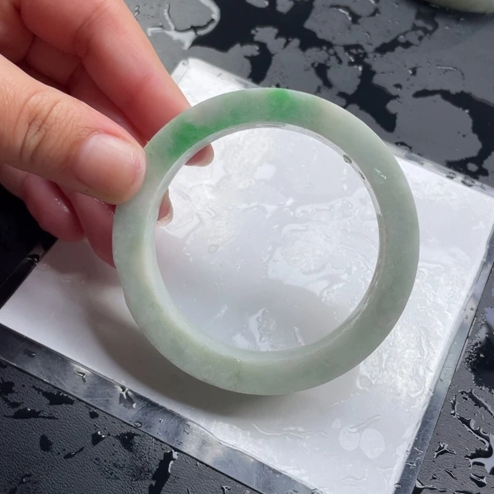 定制翡翠翡翠手镯未镶嵌