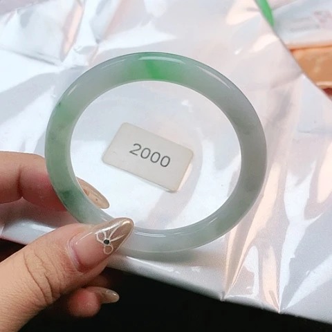 未镶嵌手镯翡翠2000