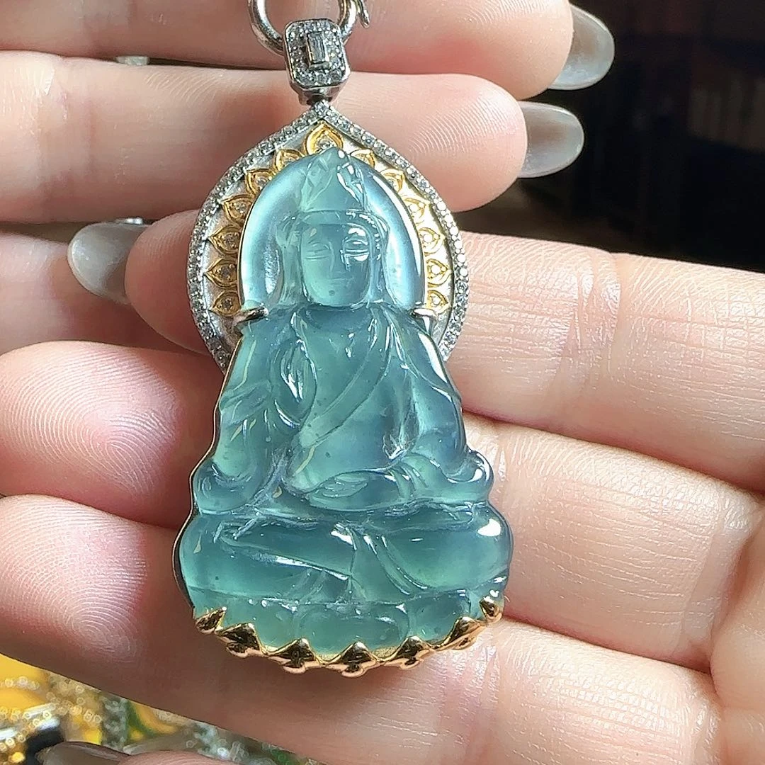 颈饰未镶嵌翡翠善