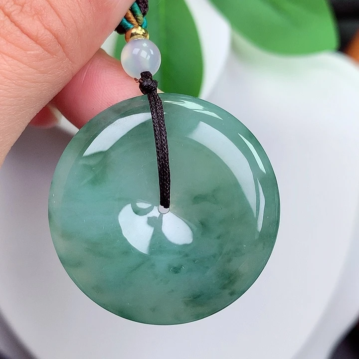 颈饰未镶嵌翡翠平安扣 35.3x6.2mm