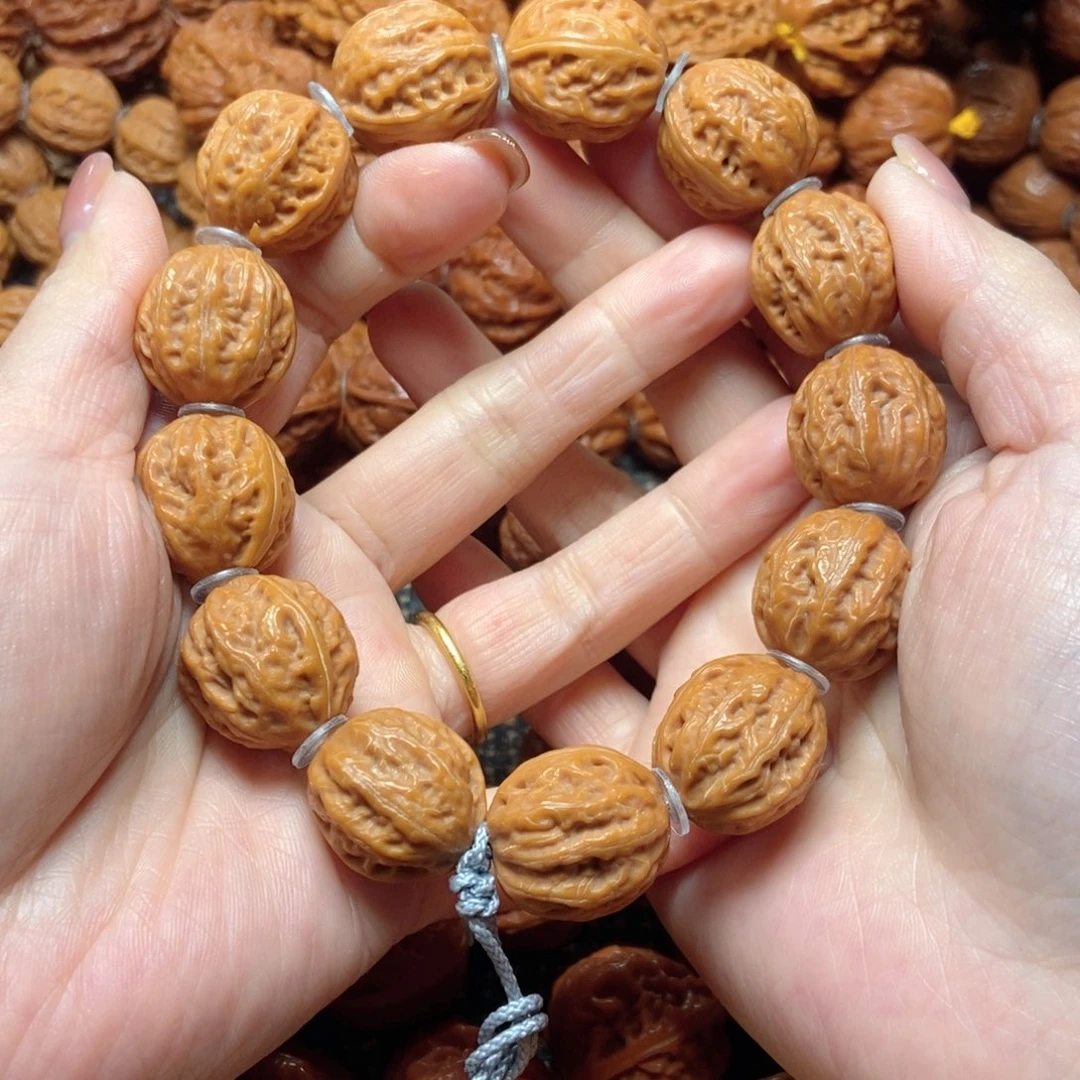 伟***子文玩核桃吊坠小京八棱