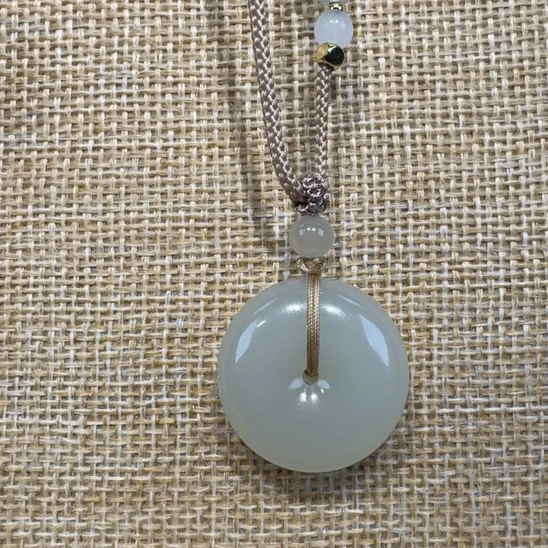 和田玉未镶嵌吊坠(赠链)25mm平安扣