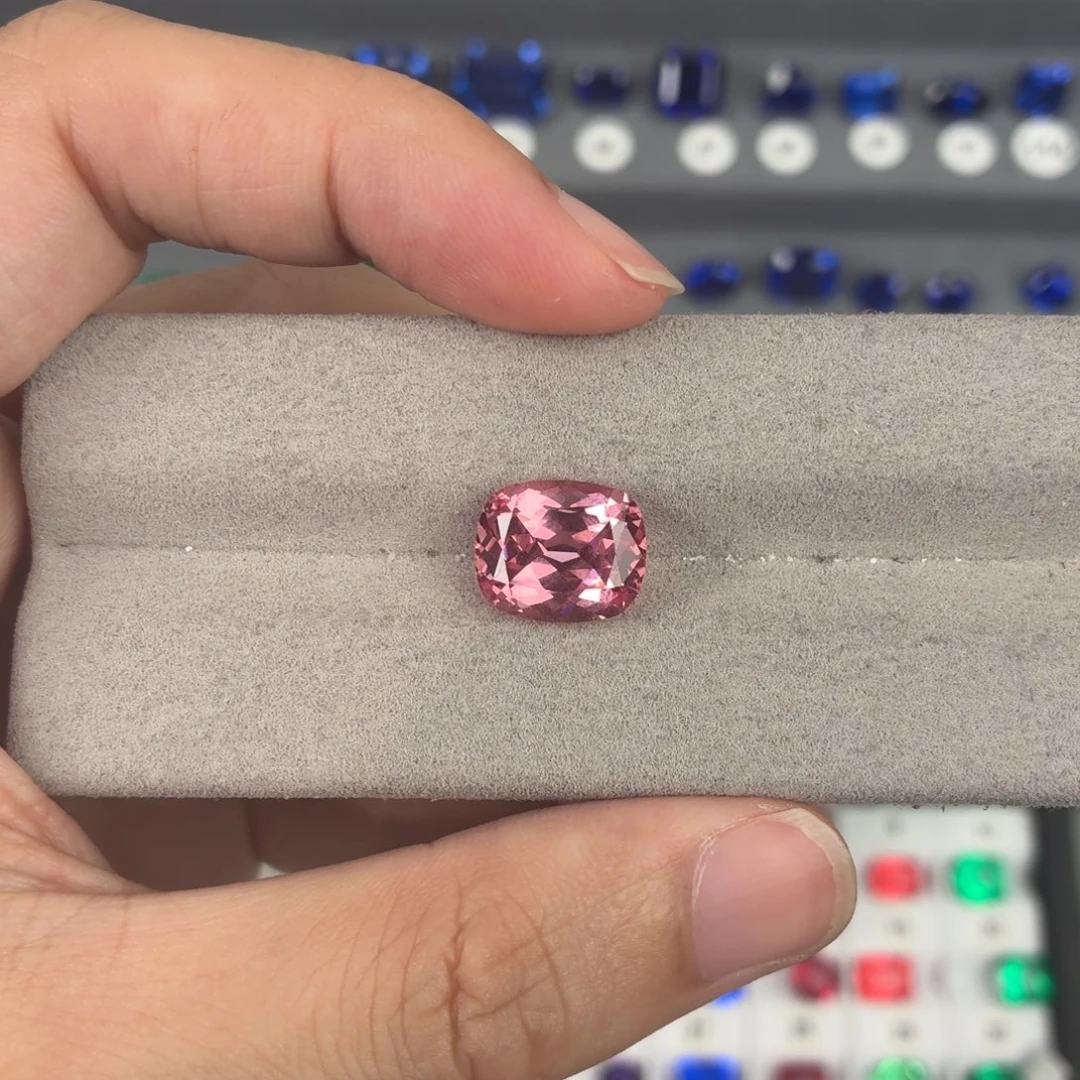 合成（培育）蓝宝石裸石未镶嵌M*生7.52ct