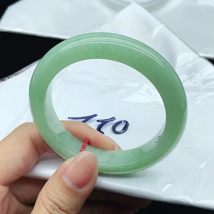 未镶嵌手镯翡翠022