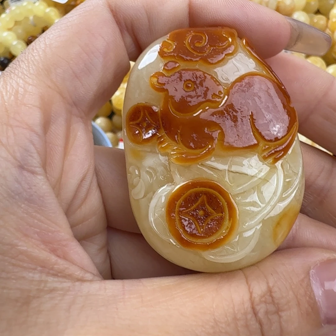 琥珀未镶嵌珠宝奇石