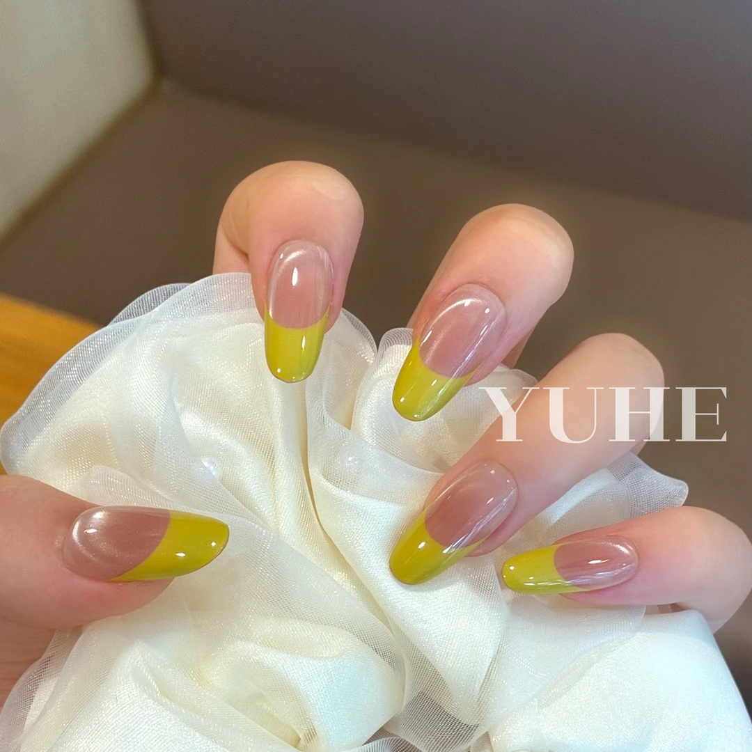 (青提）猫眼法式轻奢高级芥末绿法式显白高级手工穿戴甲可拆卸