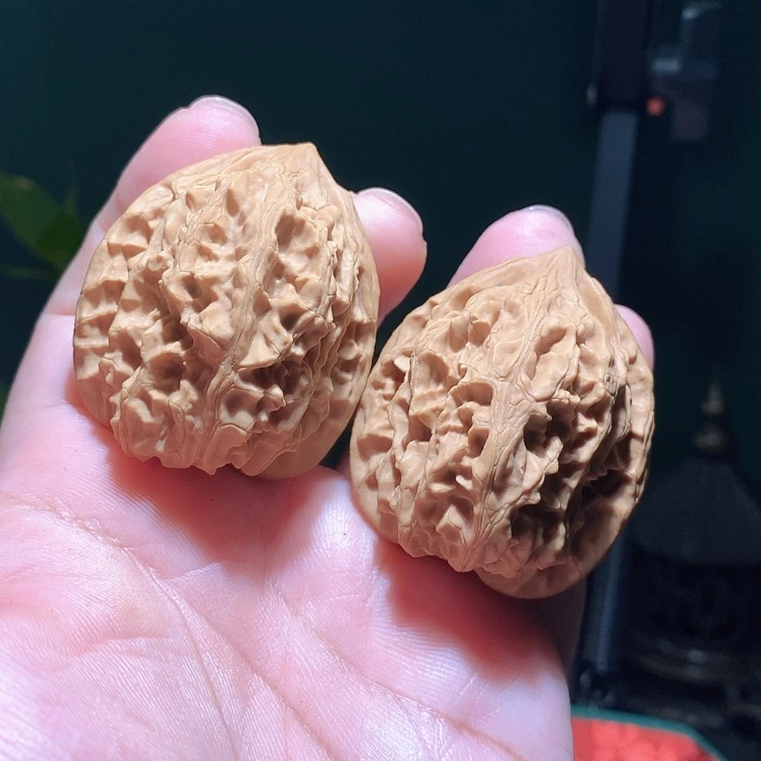 把件文玩核桃40鸡心全品