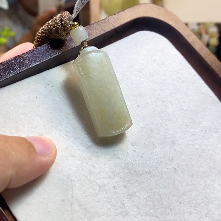 颈饰未镶嵌和田玉33