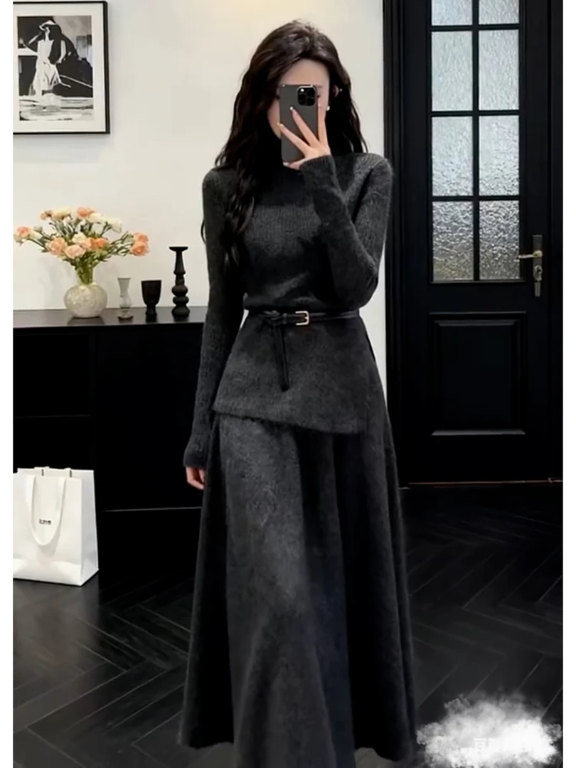 巨好看的冬装一整套高级感软糯慵懒松弛感灰色针织衫毛衣套装裙女