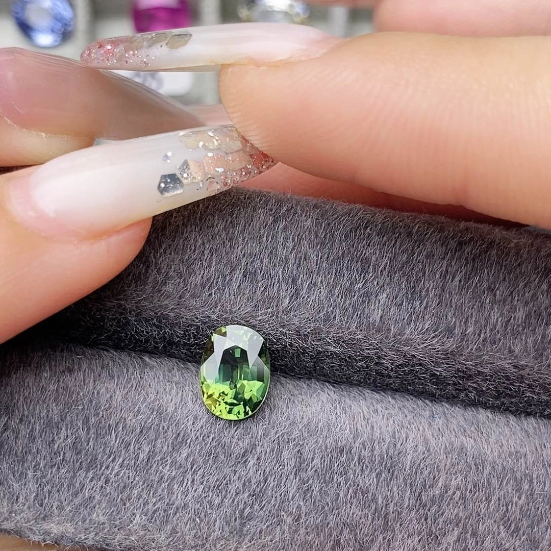 裸石蓝宝石GRC无烧Teal明亮玻璃体1.87ct/0095