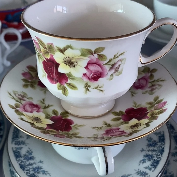 瓷片嘻*谢谢您的支持