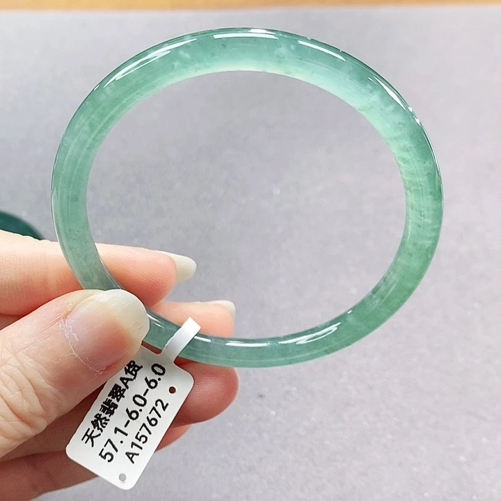 【闪购商品】翡翠手镯（圆镯）未镶嵌