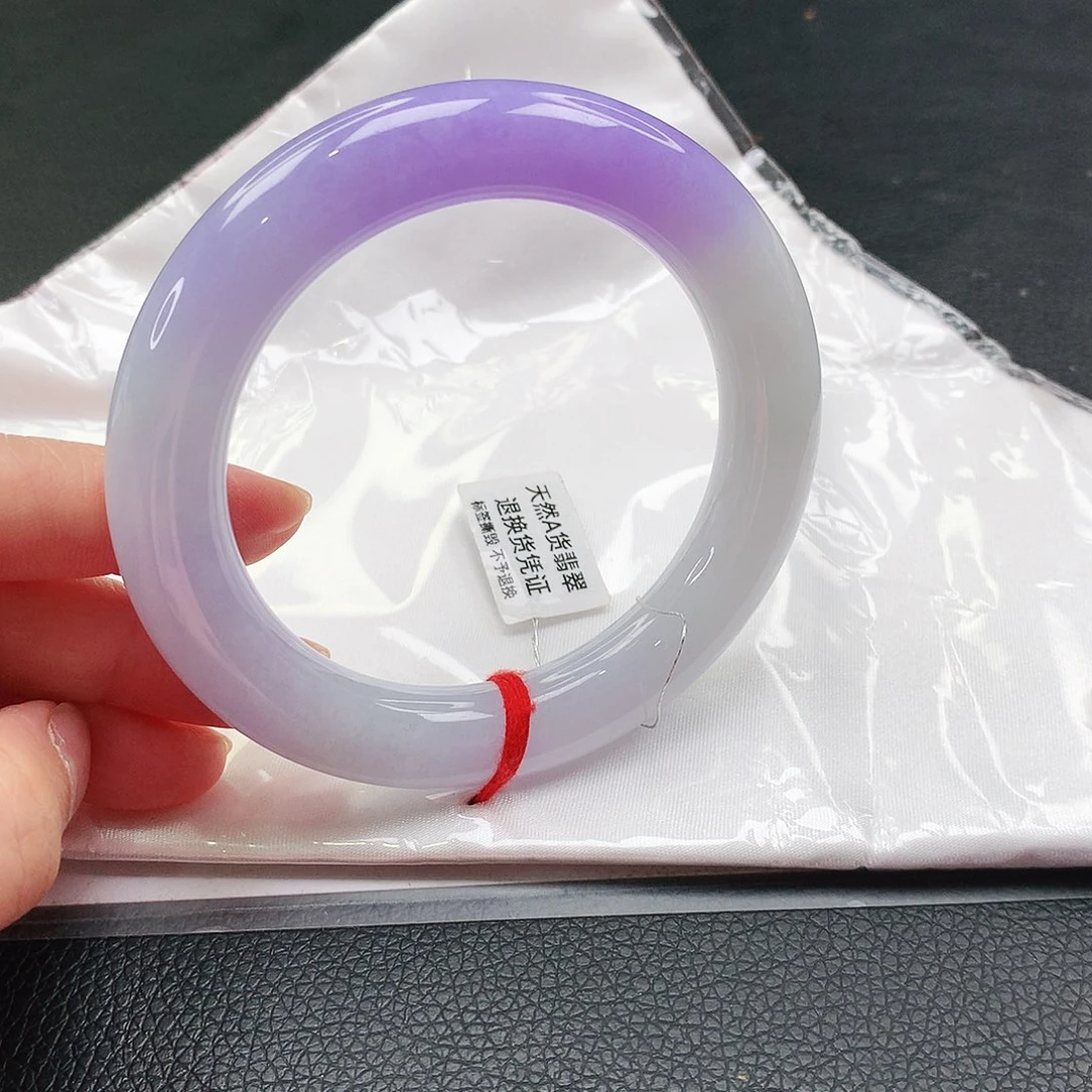 翡翠手镯未镶嵌天然翡翠手镯