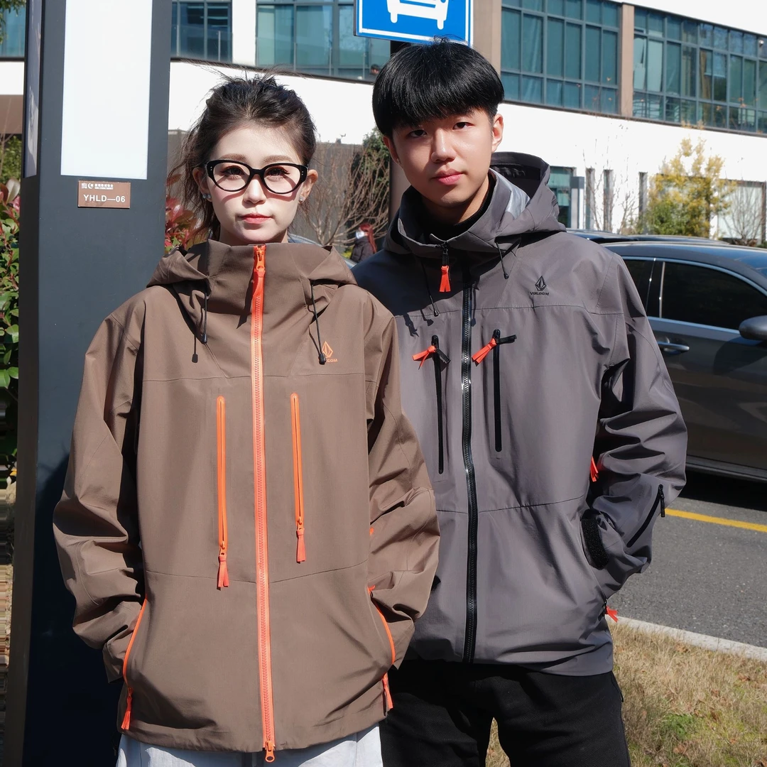 VOLCOM2025休闲连帽三防保暖多色硬壳冲锋衣三合一AE43BC15