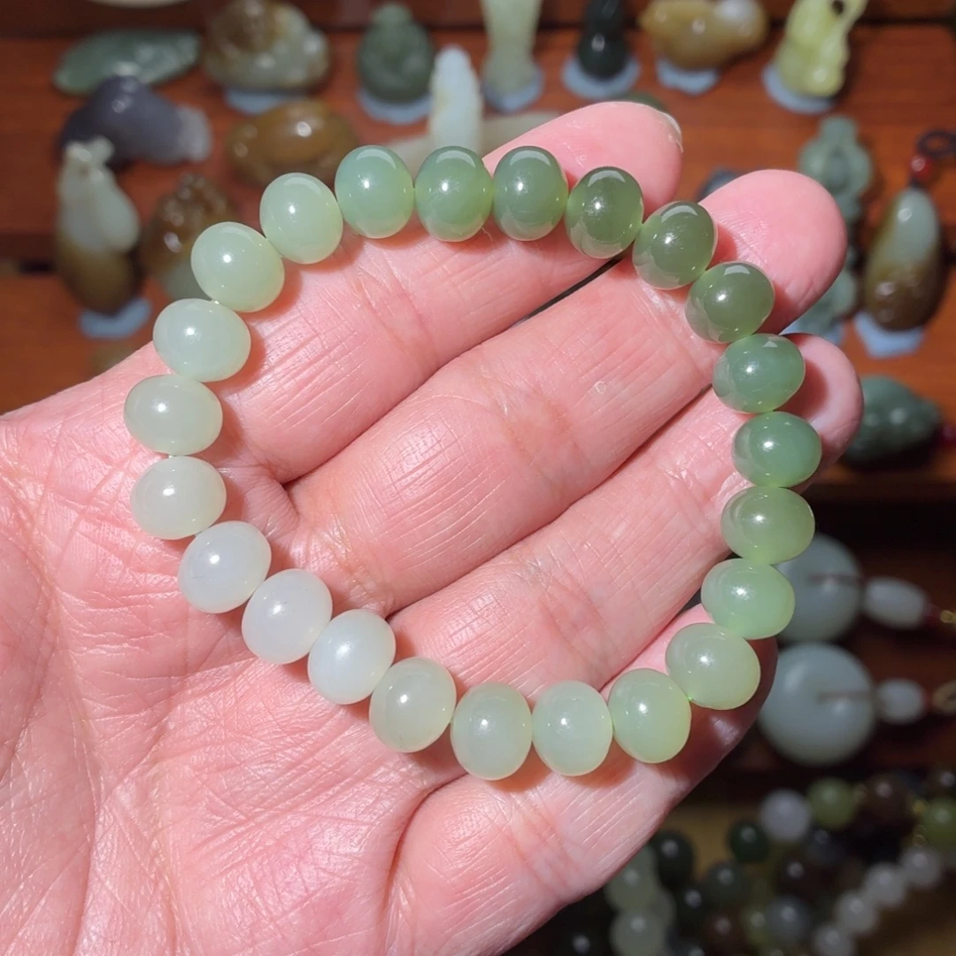 和田玉未镶嵌手串