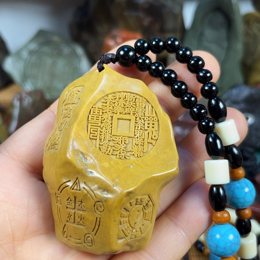 新疆戈壁石原石雕刻