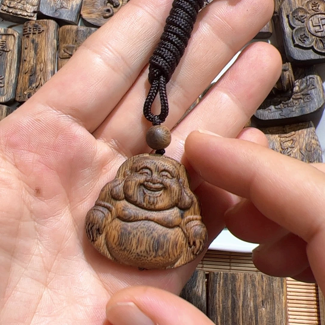 沉香碎屑沉香乌身弥勒3克