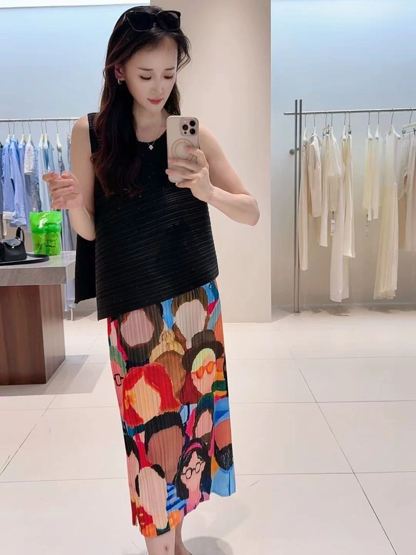 套装-2024-47油画设计感高端褶皱