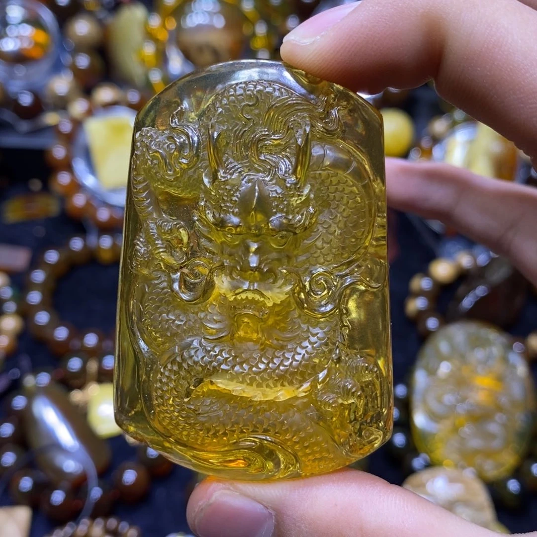 琥珀未镶嵌珠宝奇石