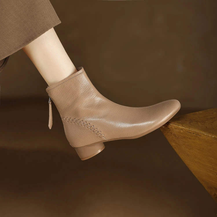 时装靴2024年冬季新款圆头粗跟百搭2024年新款后拉链时尚短靴女