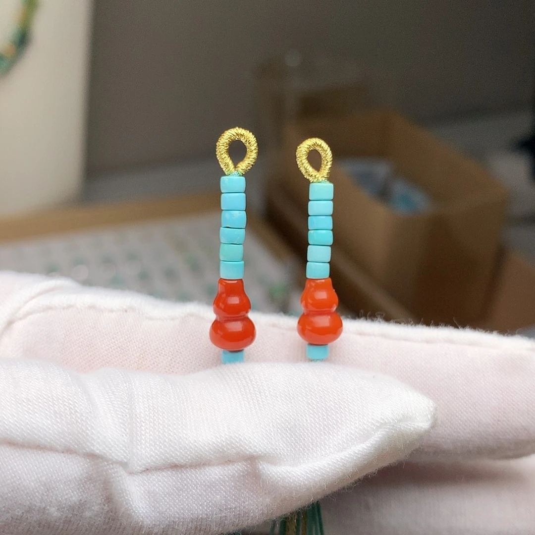 未镶嵌绿松石珠宝奇石