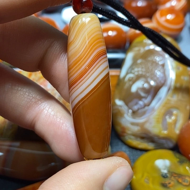 玛瑙/玉髓未镶嵌颈饰