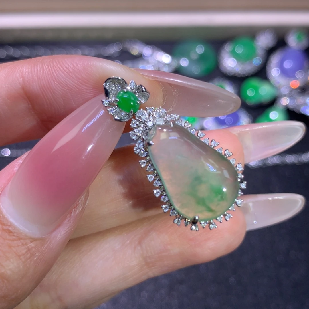 翡翠18K金镶嵌吊坠(不含链)翡翠