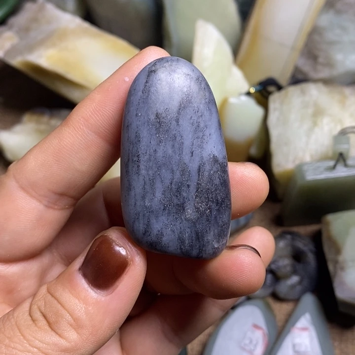 和田玉（糖玉）未镶嵌挂件