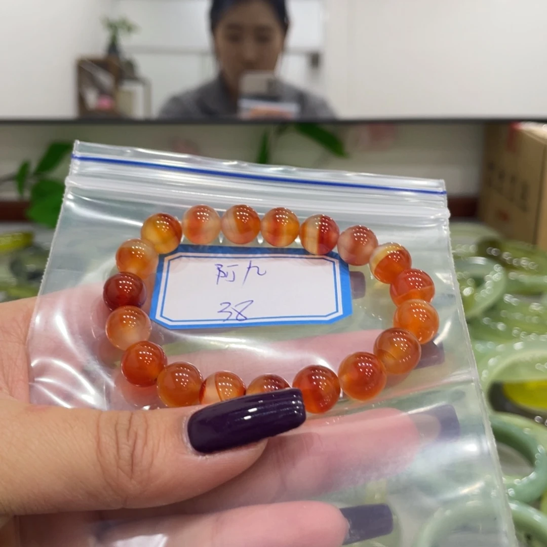 阿***九蛇纹石玉未镶嵌手镯