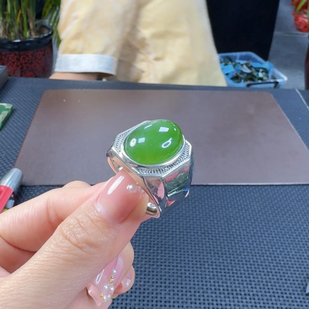 和田玉（碧玉）戒指合金