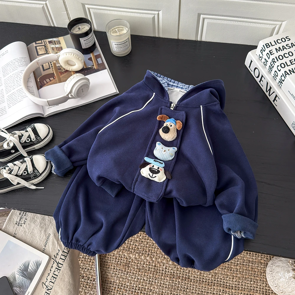 2025韩版秋季新款儿童立体玩偶卡通洋气时尚爆款休闲宽松卫衣套装