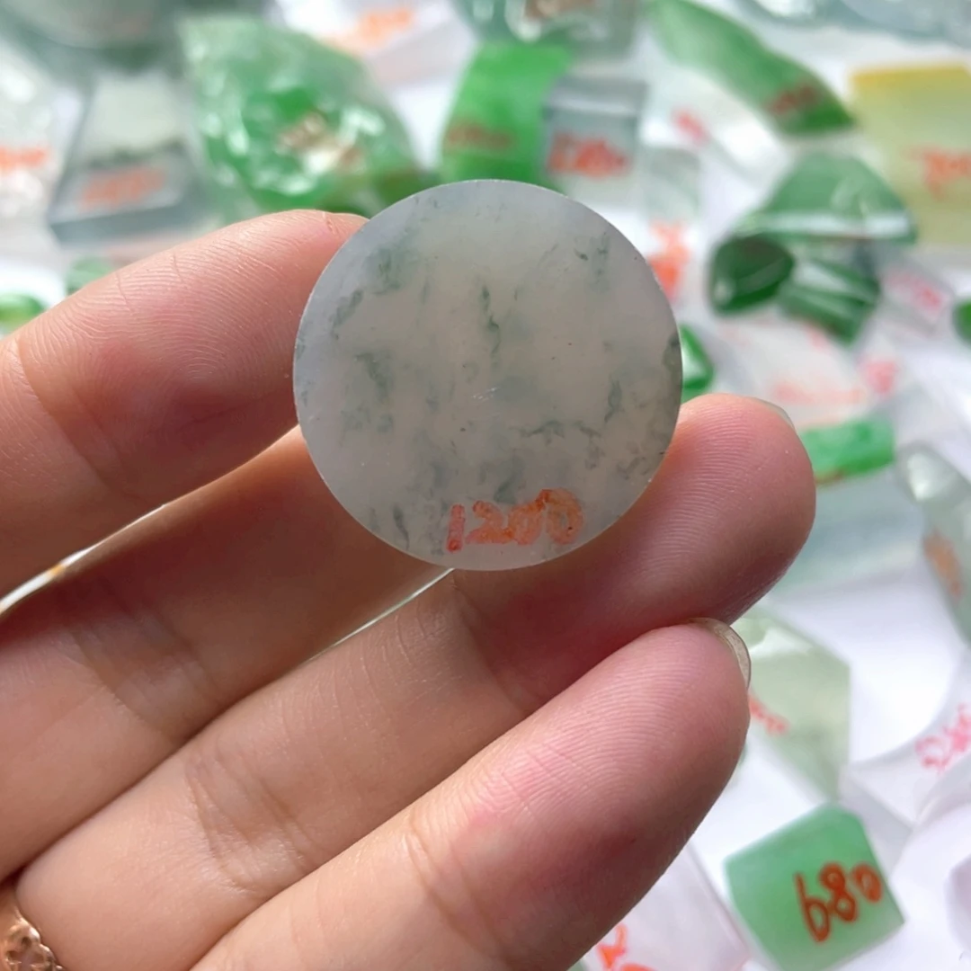未镶嵌定制翡翠天然缅甸翡翠