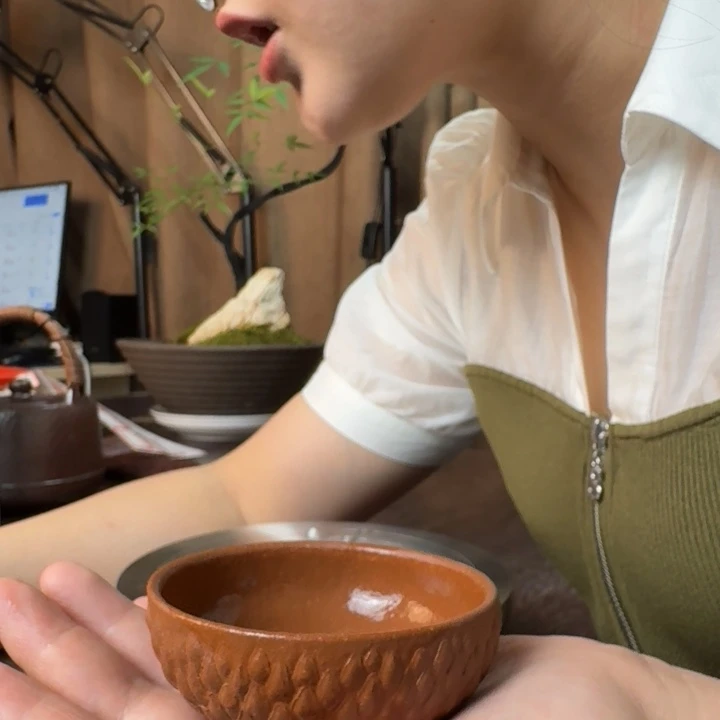 原矿宝山团泥全手工松果杯