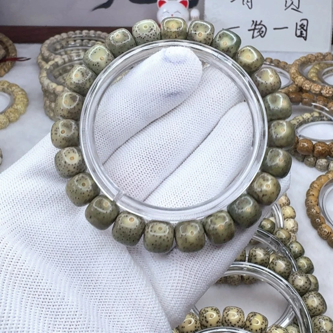 星月菩提手串10×9绿幽灵 116