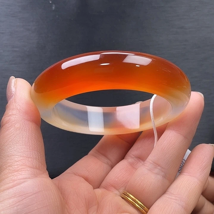 玛瑙/玉髓未镶嵌手镯57.8