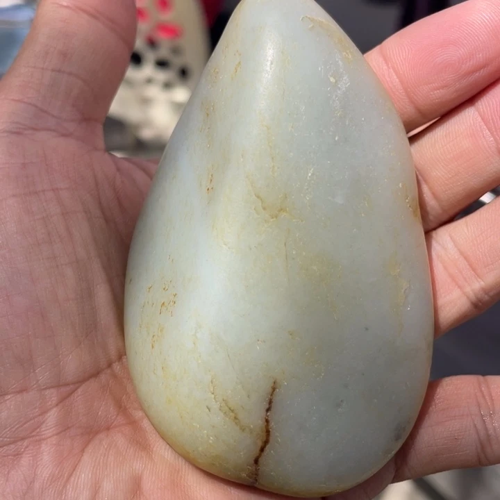 颈饰未镶嵌和田玉(糖玉)