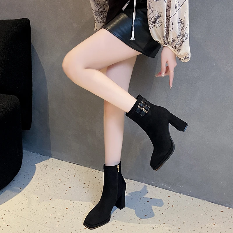 欧美秋冬方头皮带扣粗跟绒面短靴气质黑色显瘦高跟裸靴子女6658-7