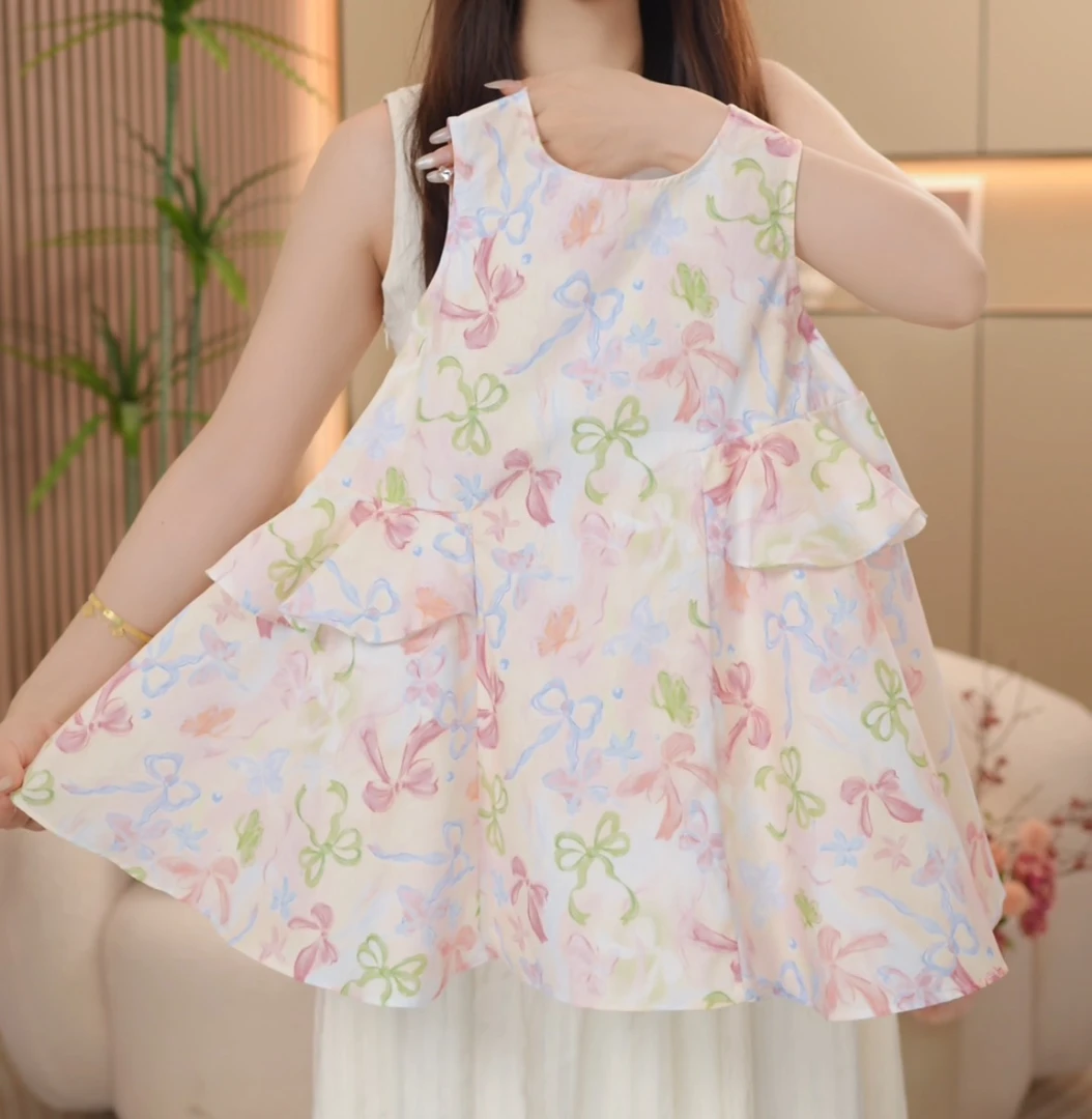 【阿米】2025新款女童中大童涂鸦蝴蝶结连衣裙hc069