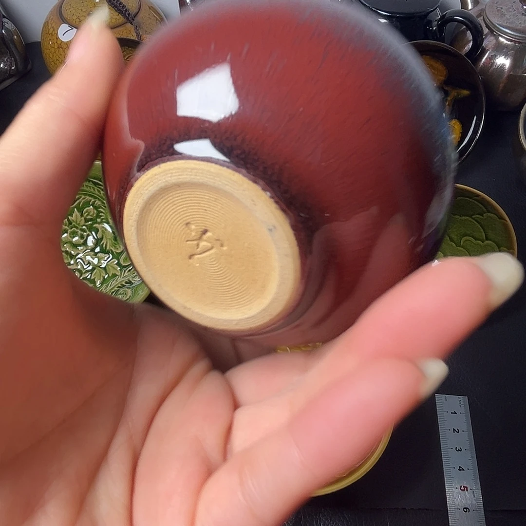 茶盏我不敢看电视你知道