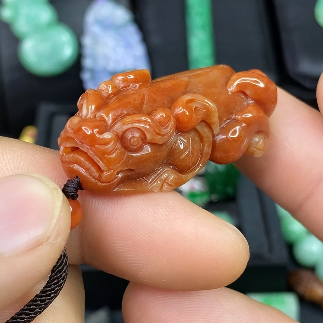 颈饰未镶嵌翡翠吊坠