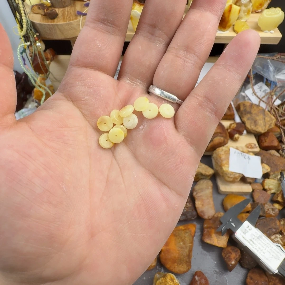 啤***基琥珀未镶嵌裸石隔片