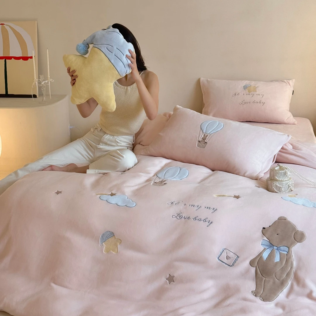 卡通可爱小熊心事牛奶绒四件套秋冬季保暖治愈系儿童床单床上用品