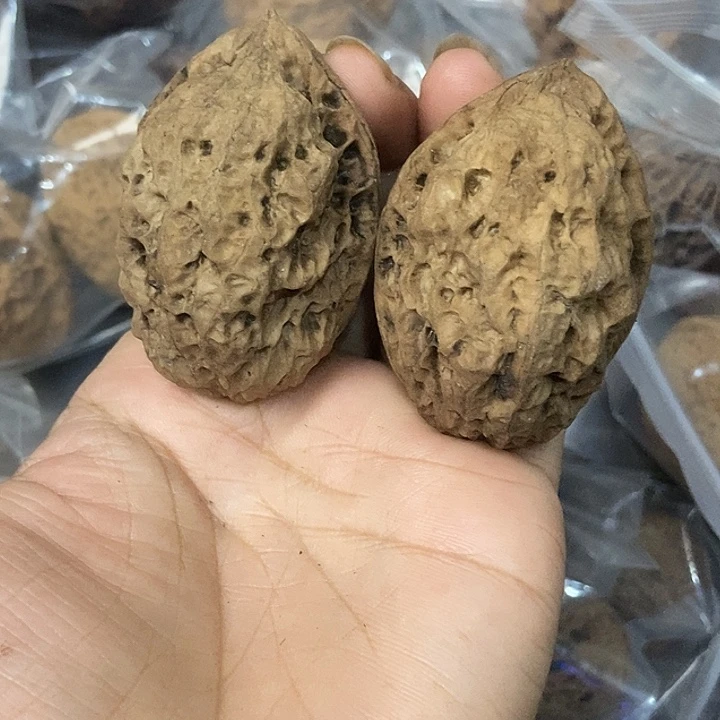 把件文玩核桃云南铁核桃基地14