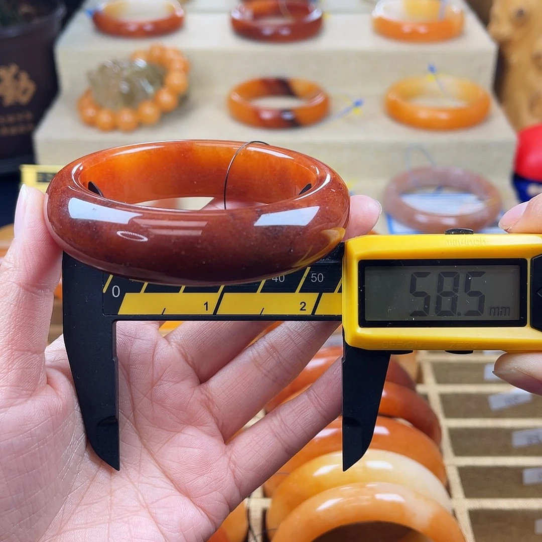 无无151号茄山老油料车厘子俏色58圈口