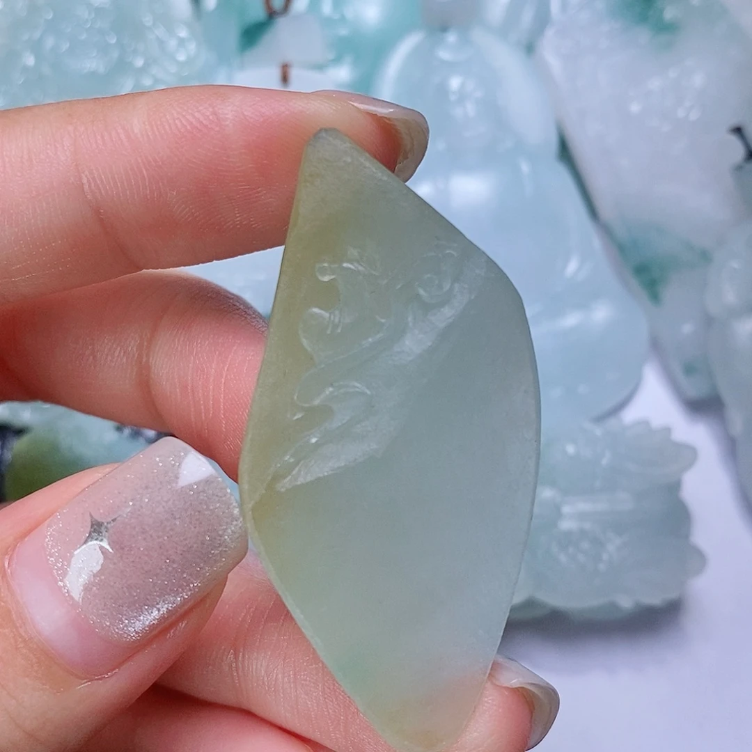 定制翡翠未镶嵌毛货付款后确认抛光