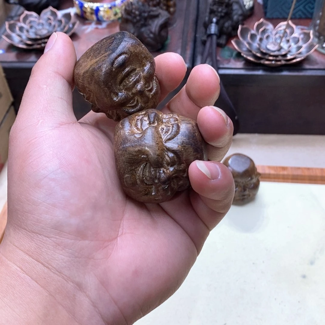 大叶紫檀（黑酸枝木类）