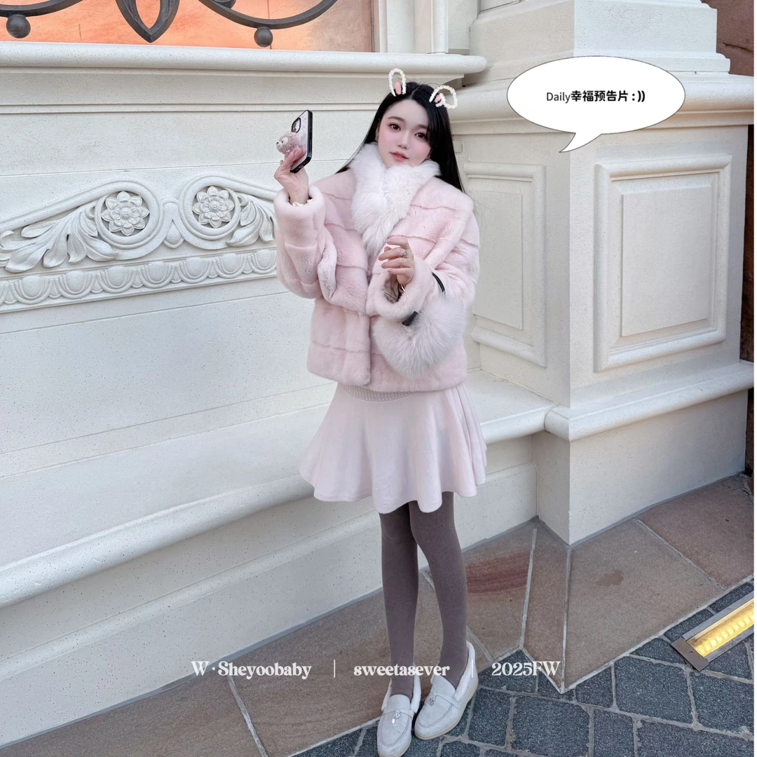 小姨妈yoobaby 古早千金感貂貂冰霜粉横抽刀工艺外套