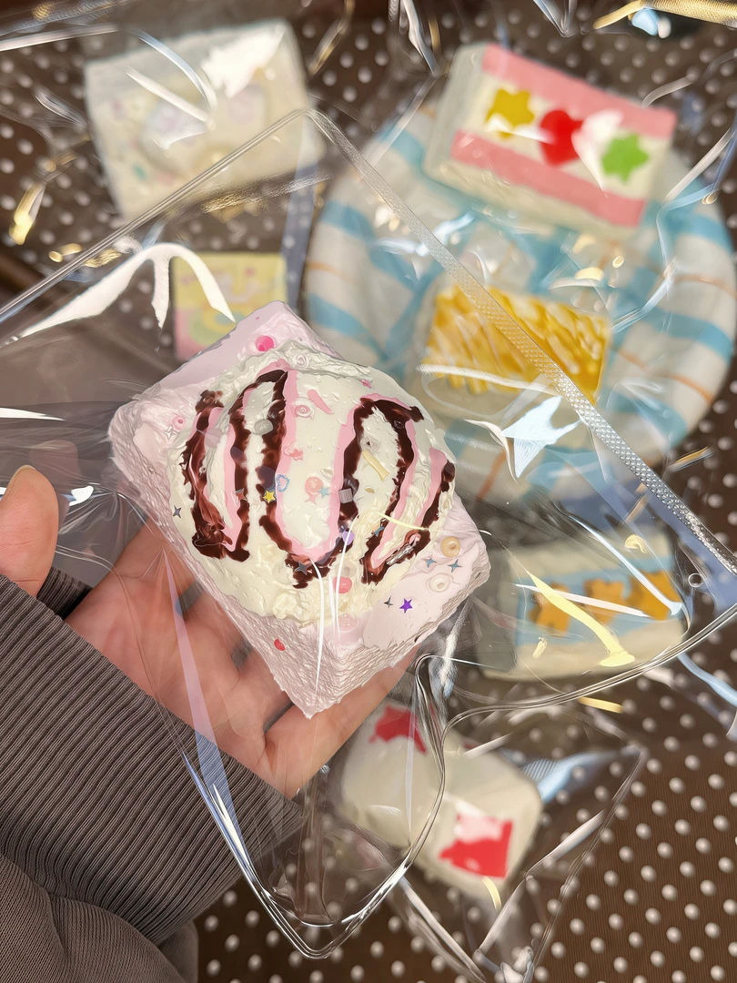 硅胶捏捏粉雾冰淇淋244g（厚奶油）